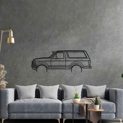 Bronco XLT 1995 Detailed Silhouette Metal Wall Art