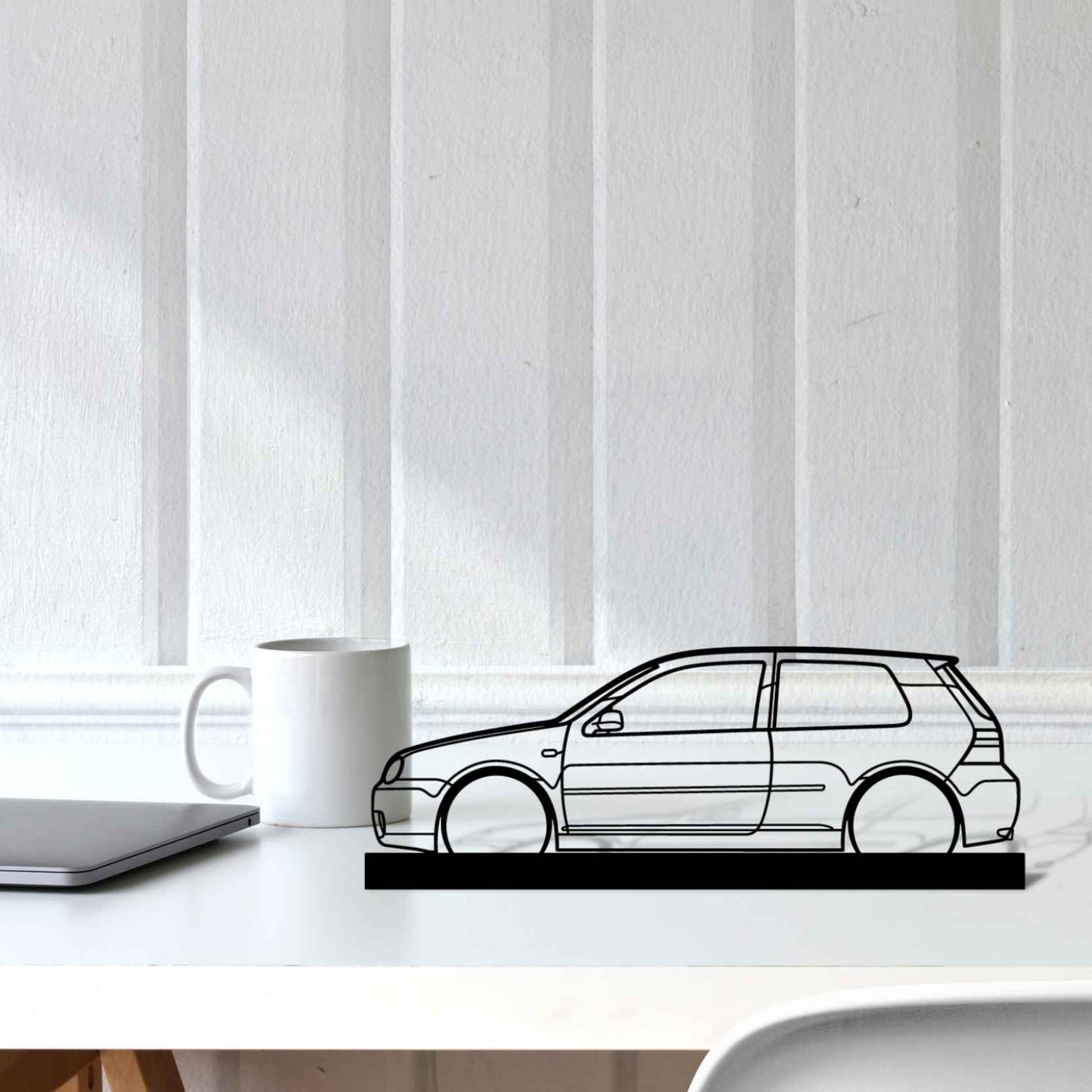 Golf 4 R32 Silhouette Metal Art Stand